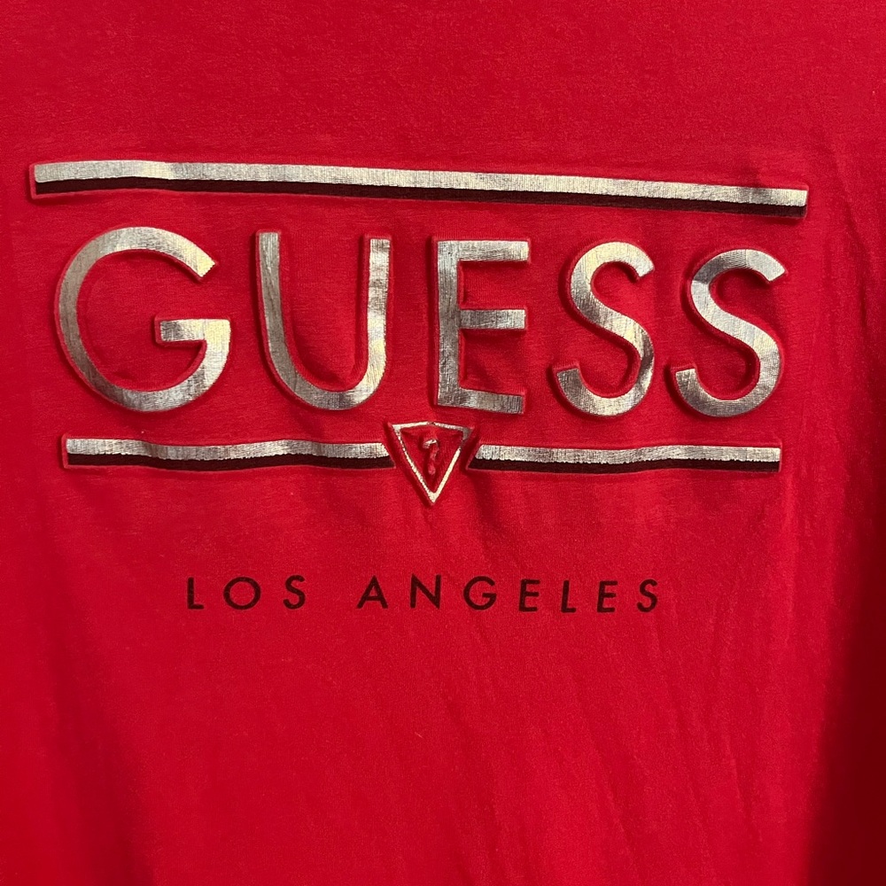 GUESS Tee - Picture 3 of 4